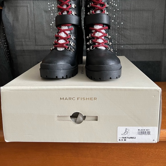 MARC FISHER NATURE HEELED HIKER BOOTIE - Picture 2 of 7